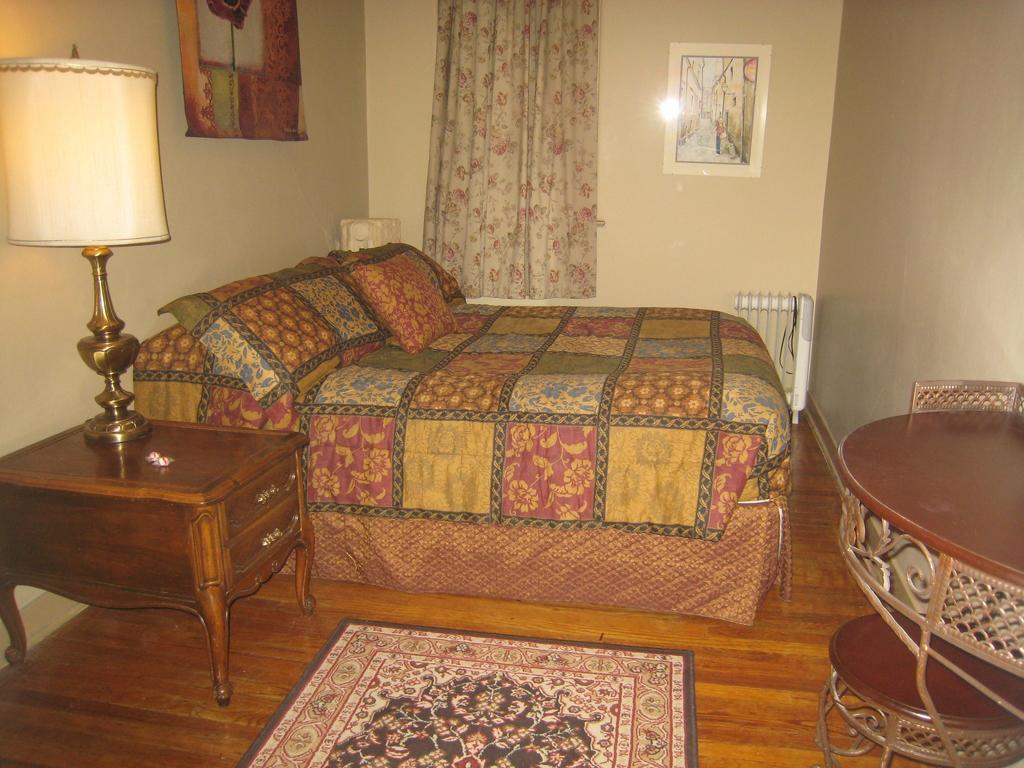 Deadwood Dick'S Hotel Phòng bức ảnh